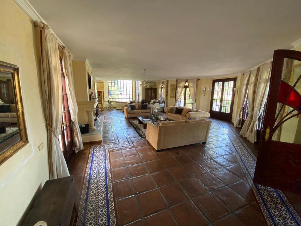 Villa Lampara En La Colina Benahavis Luaran gambar